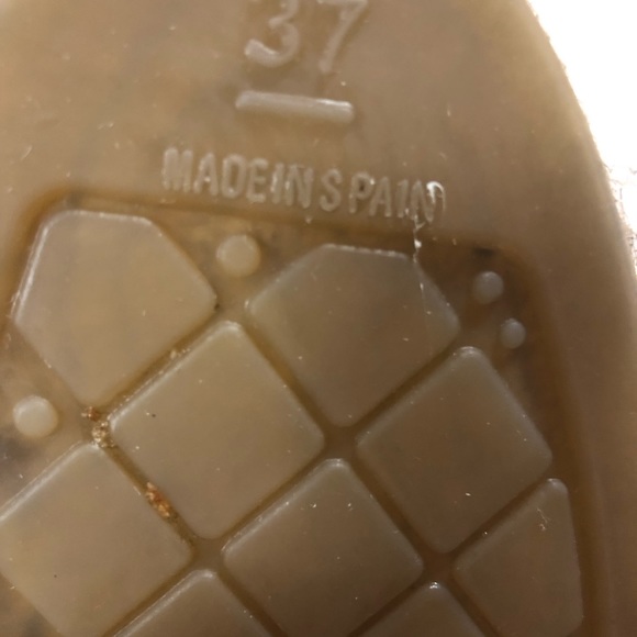 Like new Chanel espadrilles. - Picture 7 of 8